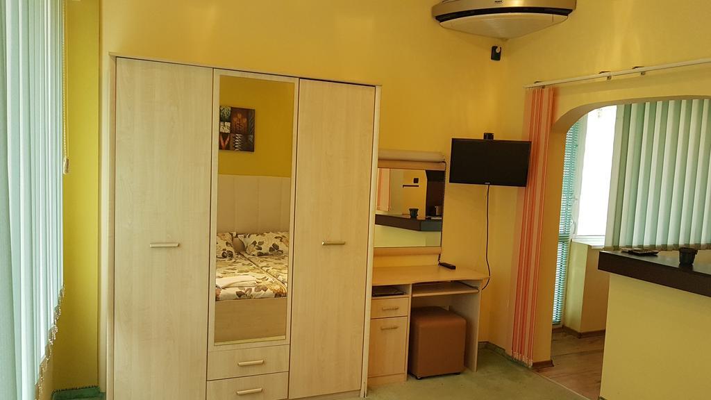 Aheloy Apartments Esterno foto